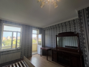 İcarəyə verilir 1 otaqlı 60 m2 yeni tikili Xırdalan