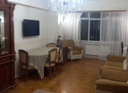 İcarəyə verilir 2 otaqlı 55 m2 köhnə tikili Gənclik m.