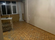 Satılır 1 otaqlı 50 m2 köhnə tikili Gənclik m.