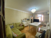 Satılır 4 otaqlı 100 m2 köhnə tikili Əhmədli m.