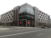 Satılır 3 otaqlı 145 m2 yeni tikili AGA Business Center