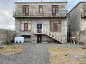 Satılır 6 otaqlı 300 m2 həyət evi Y.Ramana