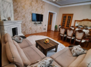 Satılır 3 otaqlı 80 m2 köhnə tikili Sahil m.