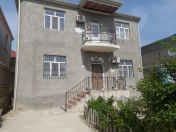 Satılır 6 otaqlı 220 m2 həyət evi Ramana