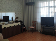 Satılır 2 otaqlı 80 m2 yeni tikili 20 yanvar m.