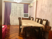 Satılır 4 otaqlı 100 m2 köhnə tikili Əhmədli m.