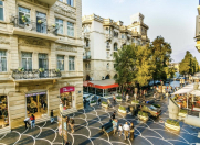 Satılır 1 otaqlı 47 m2 köhnə tikili Sahil m.