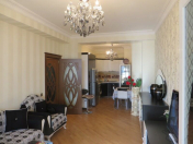 İcarəyə verilir 700 otaqlı 70 m2 yeni tikili Şah İsmayıl Xətai m.