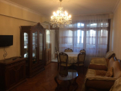 İcarəyə verilir 2 otaqlı 58 m2 köhnə tikili Gənclik m.