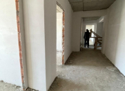 Satılır 3 otaqlı 150 m2 yeni tikili Babək Plaza