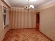 Satılır 3 otaqlı 60 m2 köhnə tikili Bakıxanov