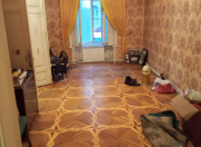 İcarəyə verilir 4 otaqlı 100 m2 köhnə tikili Sahil m.