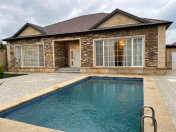 Satılır 4 otaqlı 220 m2 bağ evi Mərdəkan