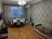 Satılır 3 otaqlı 120 m2 yeni tikili Həzi Aslanov m.