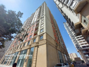 Satılır 3 otaqlı 125 m2 yeni tikili Şah İsmayıl Xətai m.