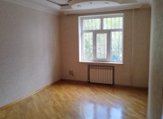 Satılır 3 otaqlı 75 m2 köhnə tikili Əhmədli