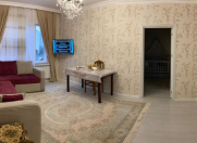 Satılır 4 otaqlı 110 m2 köhnə tikili Y.Günəşli