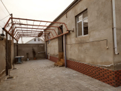 Satılır 4 otaqlı 110 m2 həyət evi Koroğlu Parkı