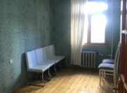 Satılır 3 otaqlı 75 m2 köhnə tikili Elit ticarət mərkəzi