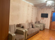 İcarəyə verilir 3 otaqlı 75 m2 köhnə tikili 28 May m.