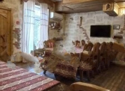 Satılır 3 otaqlı 210 m2 obyekt Yasamal r.