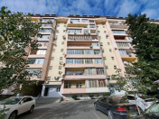 İcarəyə verilir 5 otaqlı 200 m2 yeni tikili Gənclik m.