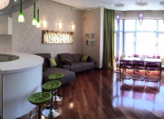 Satılır 3 otaqlı 135 m2 yeni tikili Səbail r.