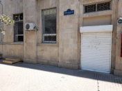 Satılır 2 otaqlı 48 m2 obyekt Elmlər Akademiyası m.