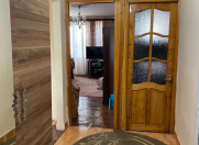 Satılır 3 otaqlı 70 m2 köhnə tikili Bakıxanov