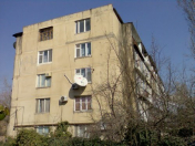 İcarəyə verilir 3 otaqlı 75 m2 köhnə tikili Bakı Dövlət Universiteti