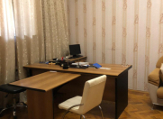 Satılır 4 otaqlı 76 m2 obyekt Bakı Dövlət Universiteti