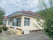 Satılır 4 otaqlı 140 m2 həyət evi Qax