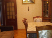 Satılır 2 otaqlı 60 m2 köhnə tikili Həzi Aslanov