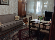 Satılır 2 otaqlı 50 m2 köhnə tikili 8 km