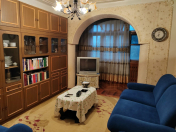 Satılır 4 otaqlı 118 m2 köhnə tikili Qara Qarayev m.