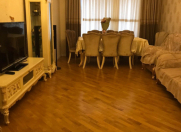 Satılır 3 otaqlı 125 m2 yeni tikili Nizami m.