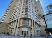 Satılır 10 otaqlı 520 m2 obyekt Elmlər Akademiyası m.