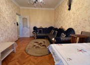 Satılır 4 otaqlı 100 m2 köhnə tikili 9 mkr