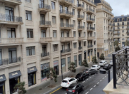 Satılır 3 otaqlı 143 m2 yeni tikili Ağ şəhər