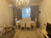 Satılır 4 otaqlı 90 m2 köhnə tikili Y.Günəşli