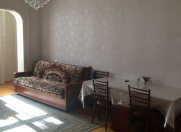 İcarəyə verilir 3 otaqlı 80 m2 köhnə tikili Köhnə Günəşli