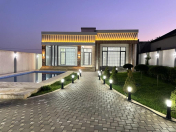 Satılır 4 otaqlı 200 m2 bağ evi Mərdəkan