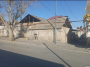 Satılır 5 otaqlı 4 m2 köhnə tikili Gəncə