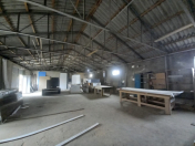 Satılır 3 otaqlı 1000 m2 obyekt Azadlıq prospekti m.