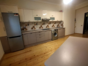 İcarəyə verilir 2 otaqlı 110 m2 yeni tikili Gənclik m.