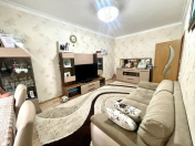 Satılır 3 otaqlı 80 m2 köhnə tikili 8 mkr