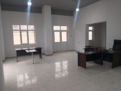 Satılır 1 otaqlı 300 m2 obyekt Elmlər Akademiyası m.