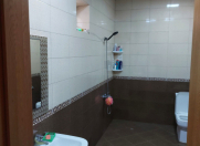 Satılır 6 otaqlı 220 m2 həyət evi Binə