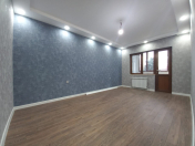 Satılır 4 otaqlı 100 m2 köhnə tikili Qara Qarayev m.