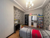 Satılır 3 otaqlı 125 m2 yeni tikili 9 mkr